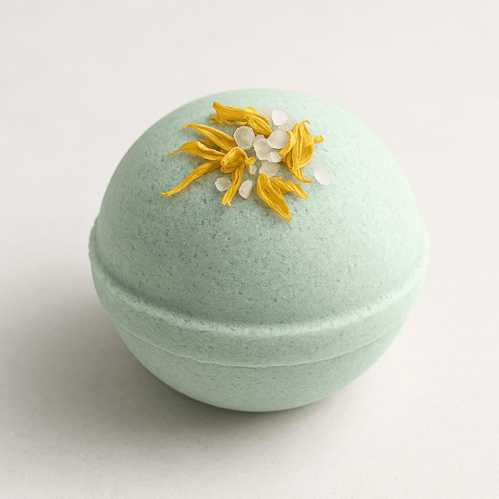 Mountain Breeze Bath Bomb - Alpine Apothecary
