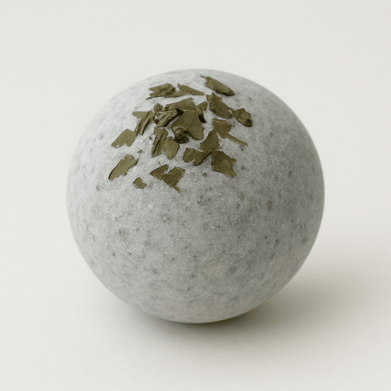 Snow Gums Bath Bomb - Alpine Apothecary